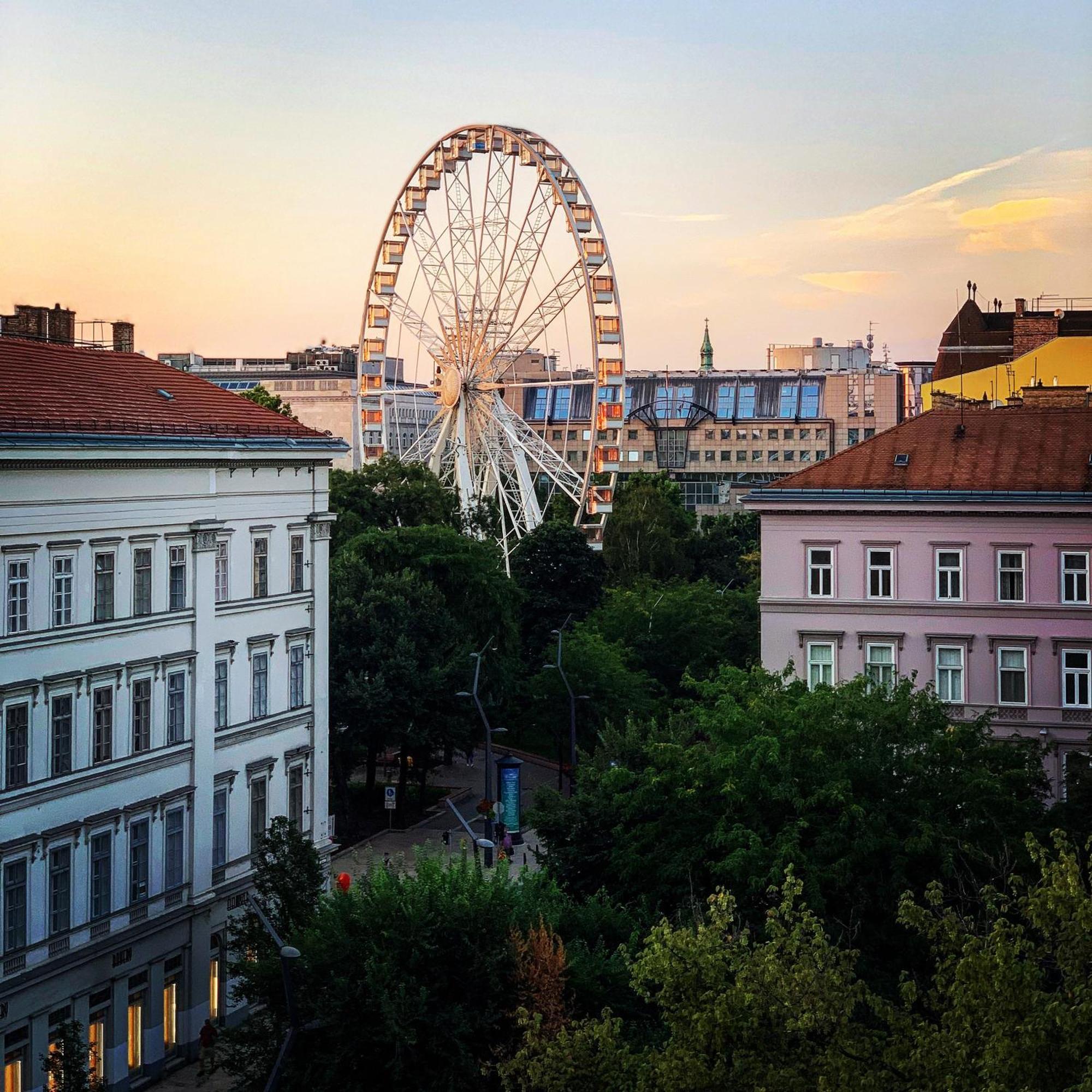 Dula Downtown Apartment Budapest Bagian luar foto